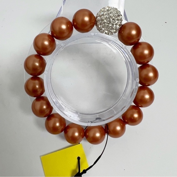 Andre Francois faux pearls stretch bracelet NEW - Picture 6 of 7